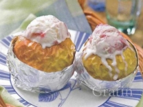 Печёные яблоки с начинкой «Курабье» Печёные яблоки с начинкой «Курабье»