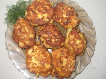 Рубленые куриные котлеты с сыром Рубленые куриные котлеты с сыром