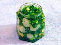 Маринованные перепелиные яйца Маринованные перепелиные яйца